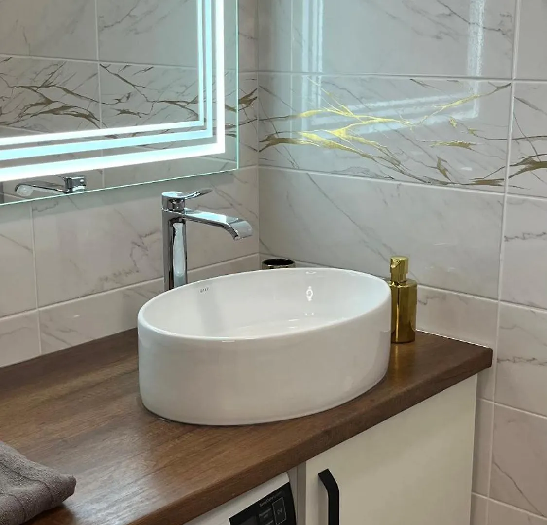 Central Park Apartment Lviv Ukraine